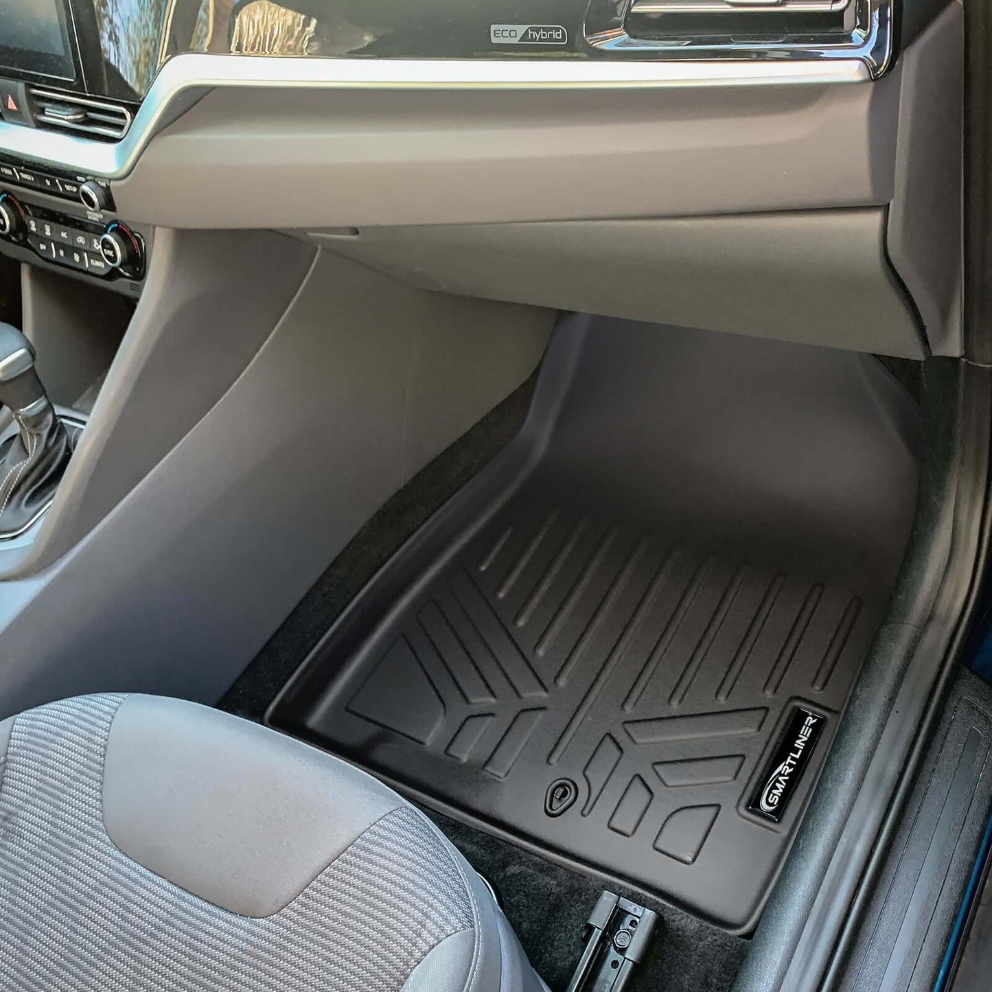 SMARTLINER Custom Fit Floor Liners For 2018-2025 Kia Niro (Plug-in Hybrid Models Only)
