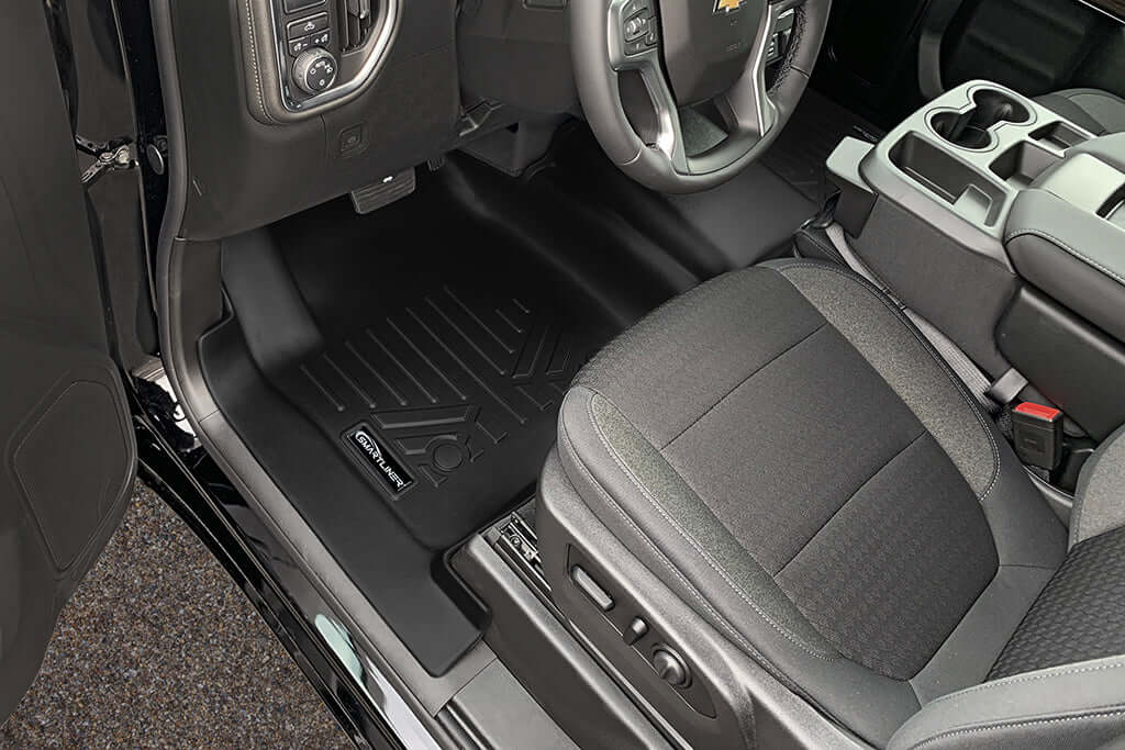 SMARTLINER Custom Fit Floor Liners Compatible With 2020-2025 Chevrolet Silverado 2500 HD | 3500 HD (Crew Cab|Carpeted Flooring|1st Row Bench Seat|With Over the Hump Coverage|without 2nd Row Underseat Storage)