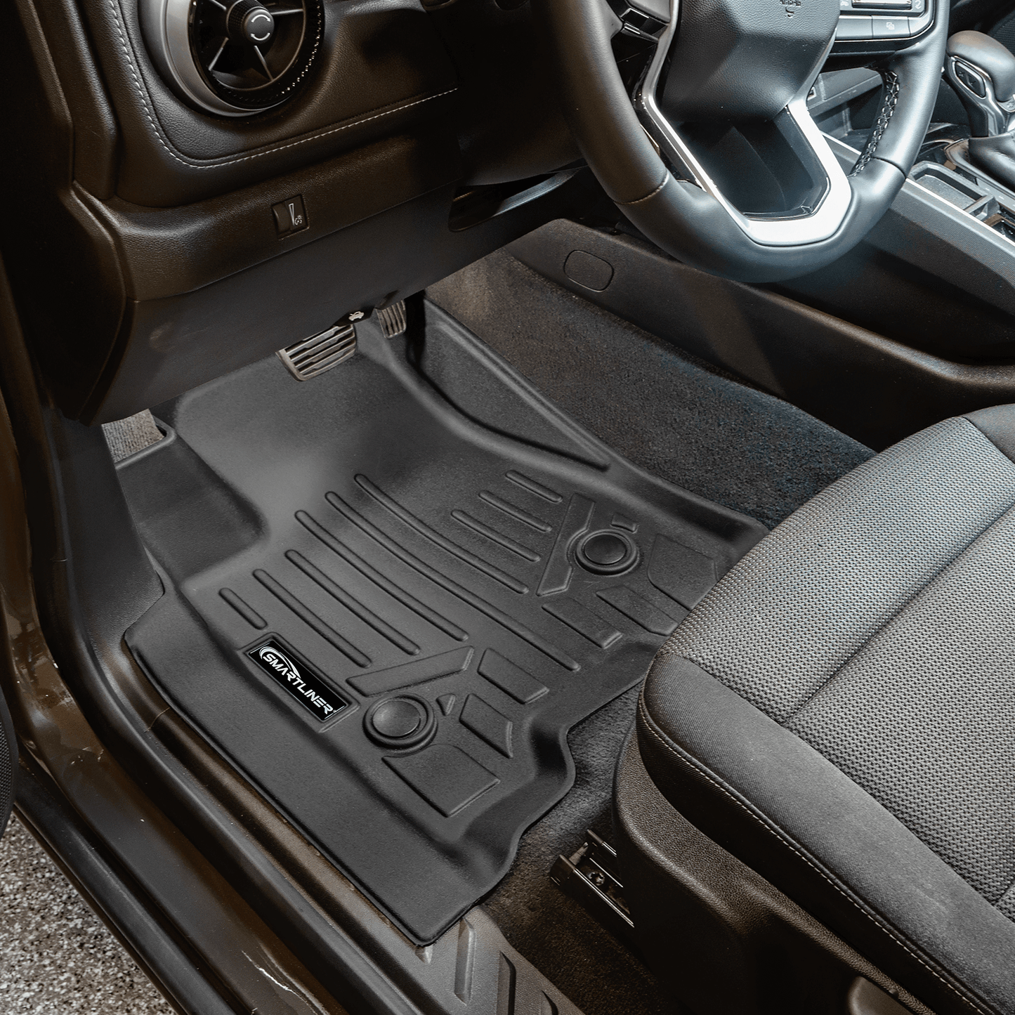 SMARTLINER Custom Fit Floor Liners For 2023-2025 GMC Canyon (Only Fits Crew Cabs with Carpeted Flooring)