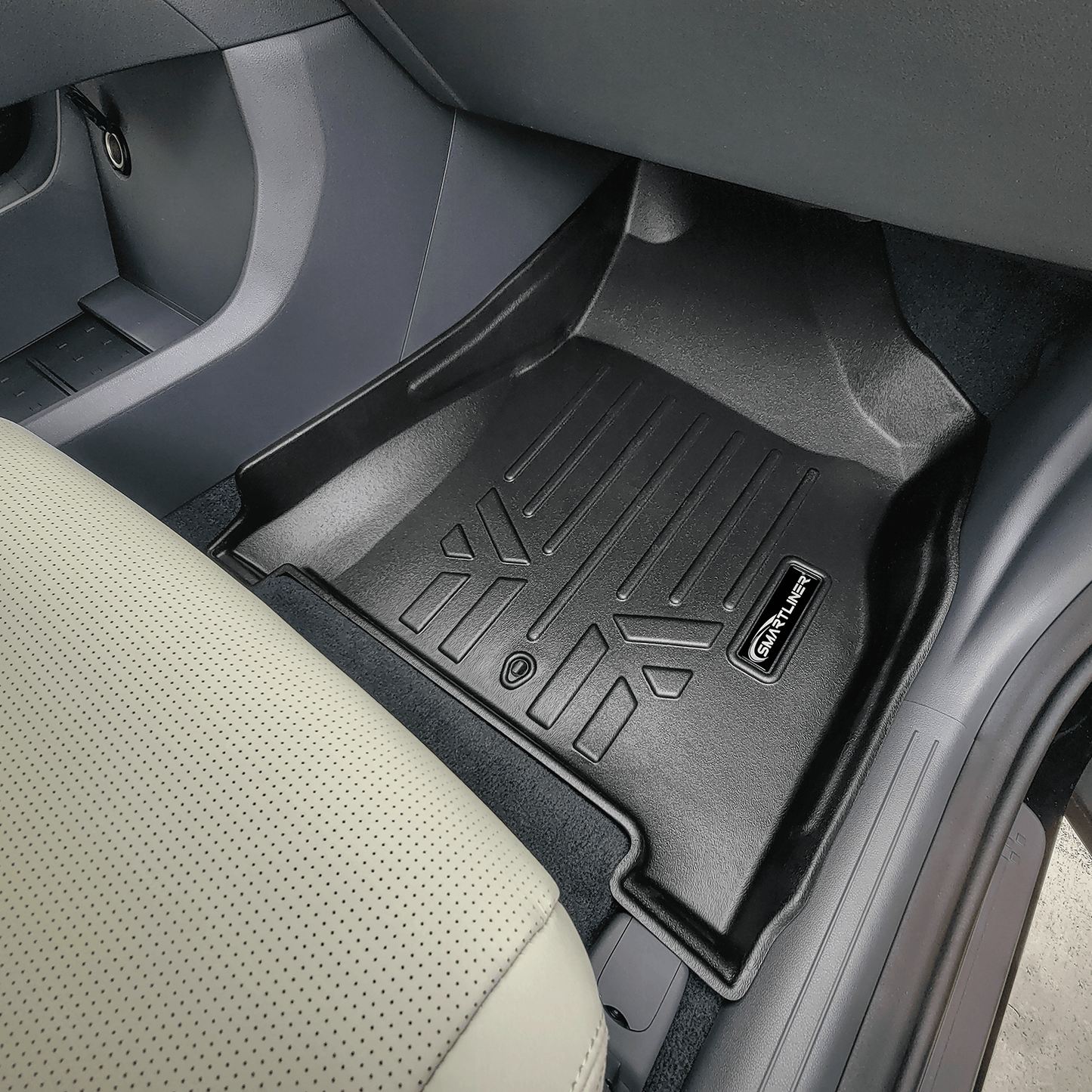 SMARTLINER Custom Fit Floor Liners For 2024 - 2026 Hyundai Santa Fe